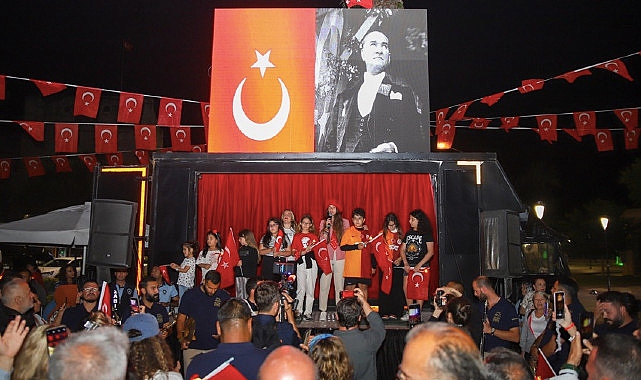 Çeşme’de 19 Mayıs’ta muhteşem kutlama