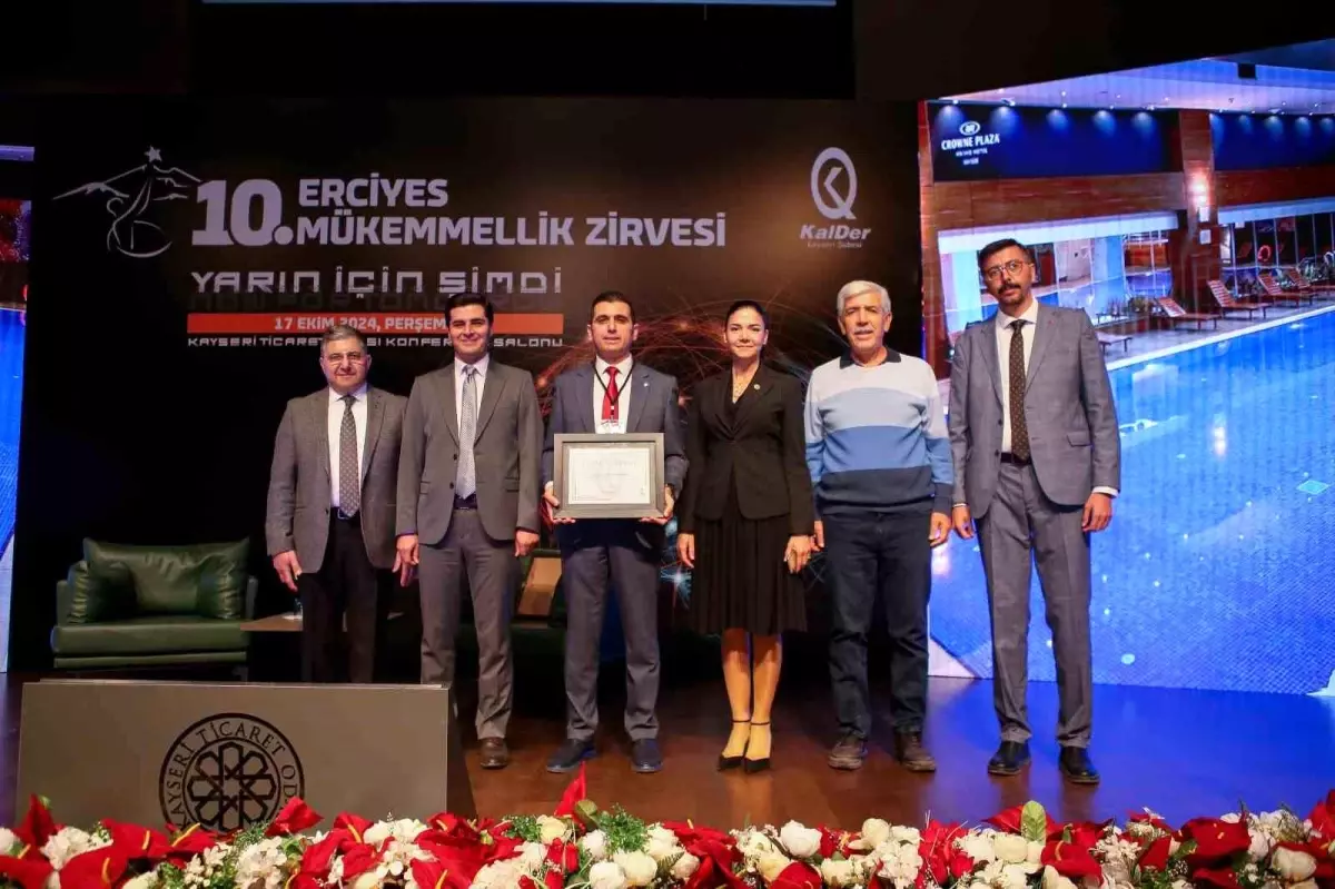 Erciyes Koleji Kalite Ödülü Aldı