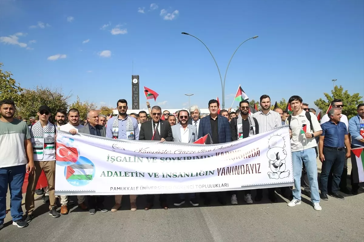 PAÜ’de Gazze Saldırılarına Protesto